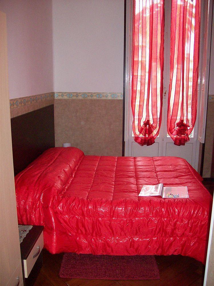 Hotel Liberty Санремо Экстерьер фото